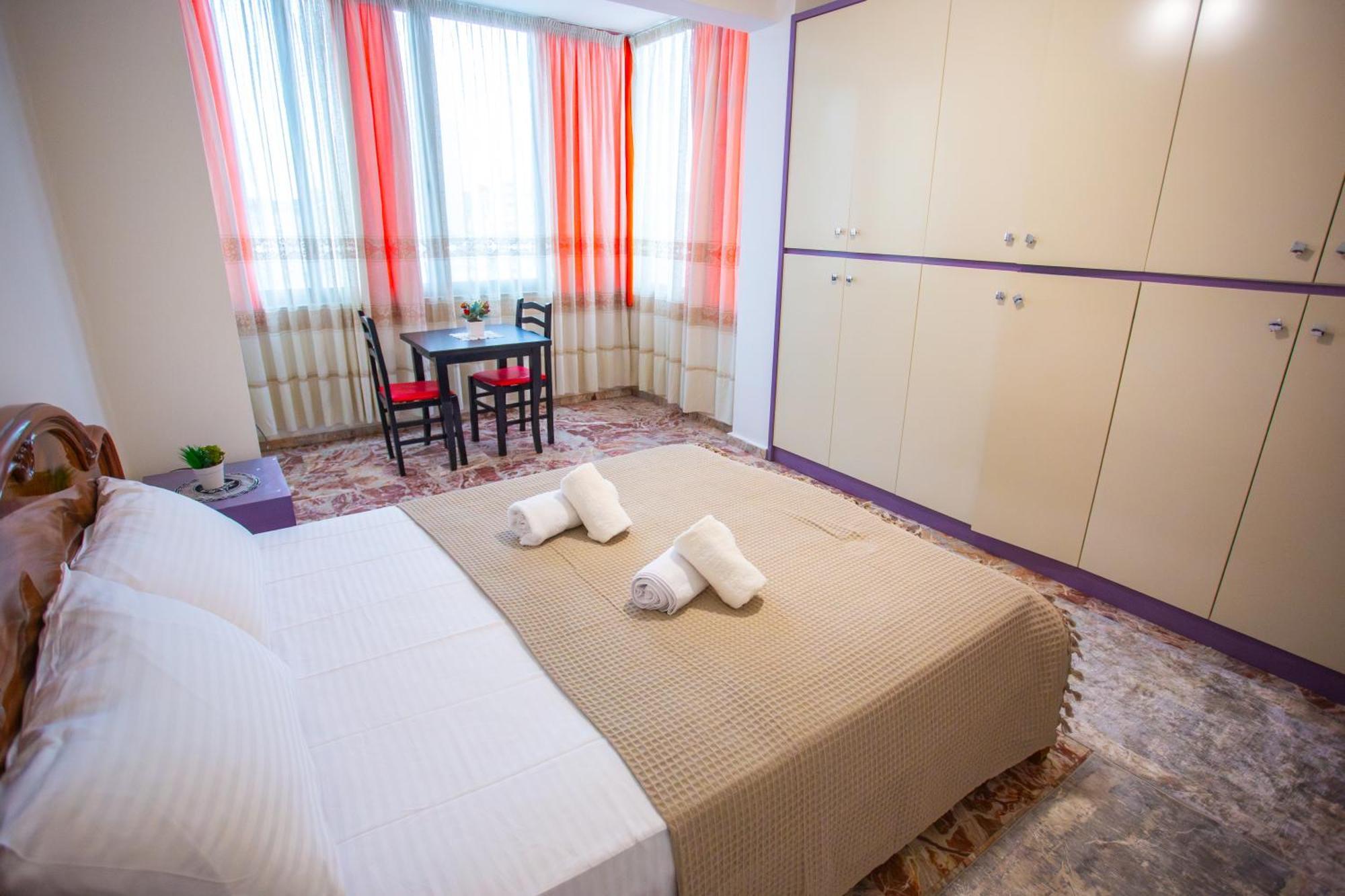 Klevi * Tirana